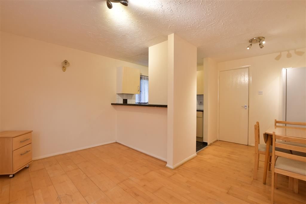 Property photo 2 of 9 Lounge/ Dining Room