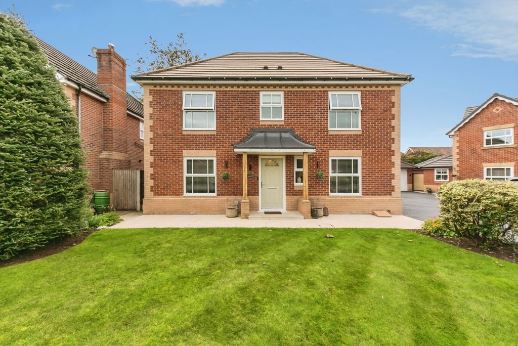 Property photo 1 of 28 Pbox-Img.Jpg