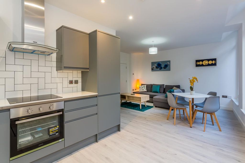 Property photo 2 of 9 Flat 1 (4).Jpg