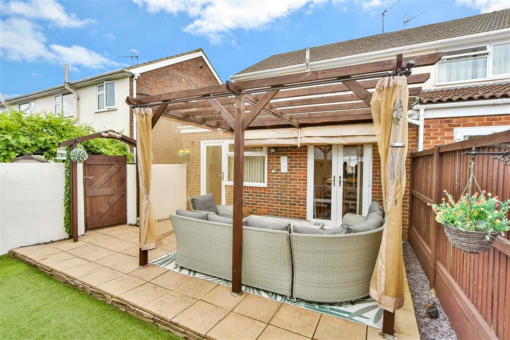 Property photo 2 of 8 Patio
