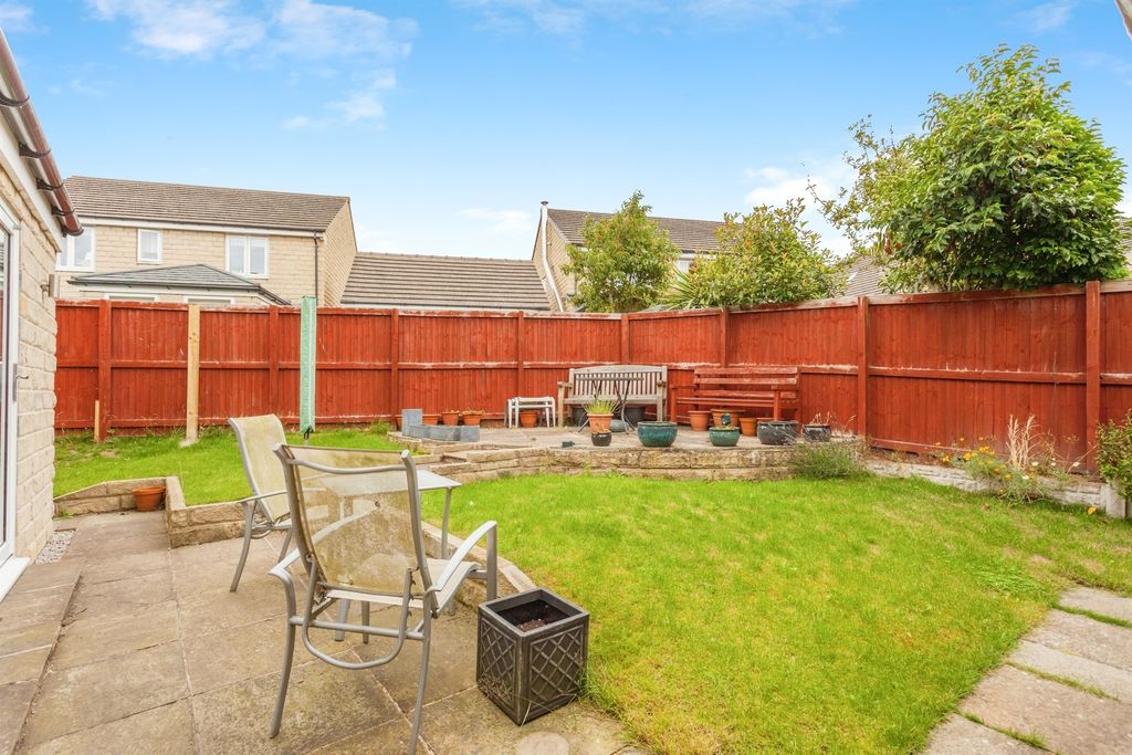 Property photo 3 of 13