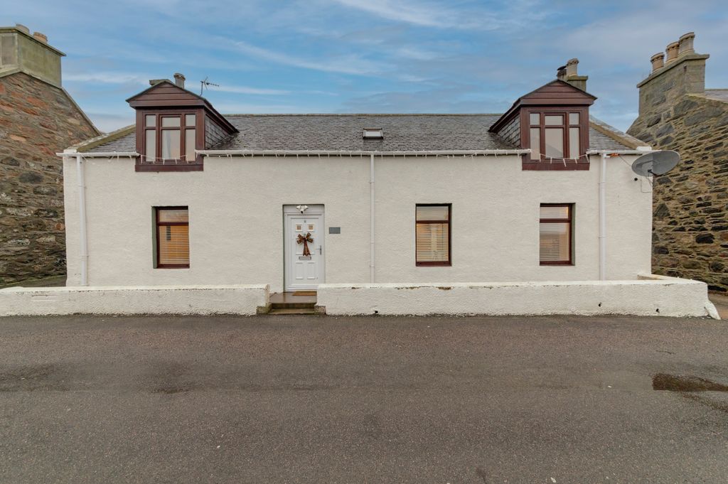 Property photo 2 of 26 Exterior 2