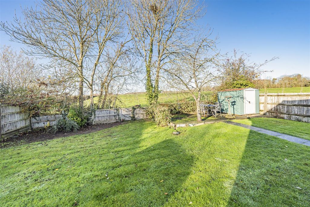 Property photo 2 of 14 Photo Dec 03 2025, 1 33 17 Pm.Jpg