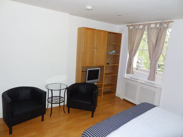 Property photo 2 of 5 Gallery