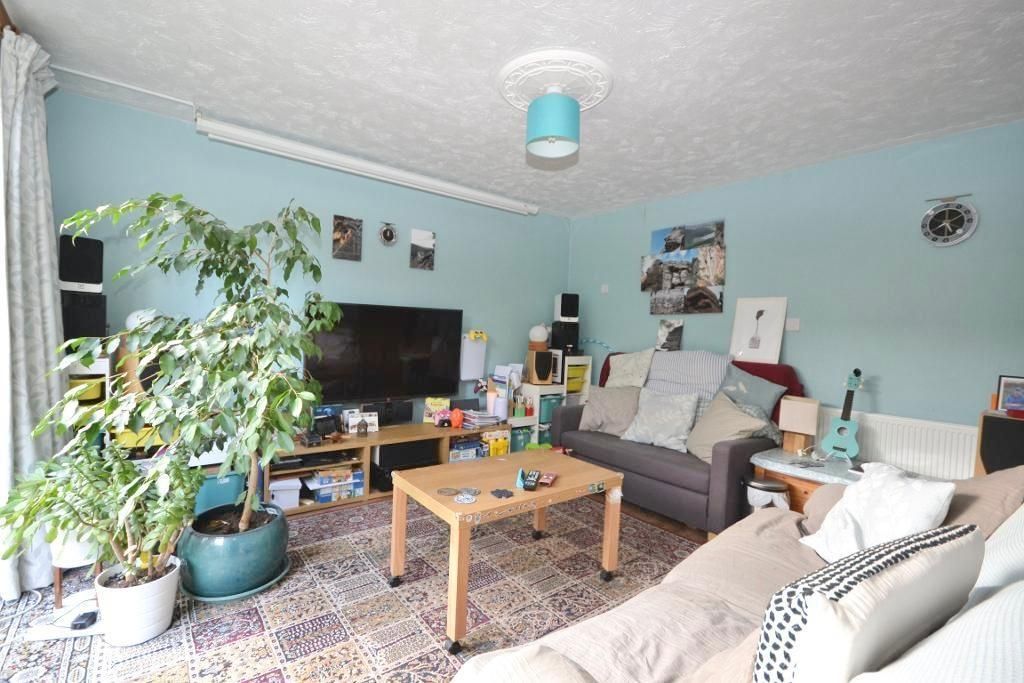 Property photo 3 of 16 Photo 3