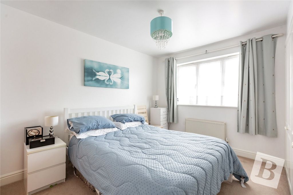 Property photo 3 of 11 Bedroom One