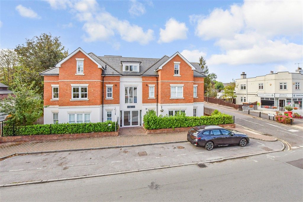 Property photo 1 of 2 External (Brochure) :