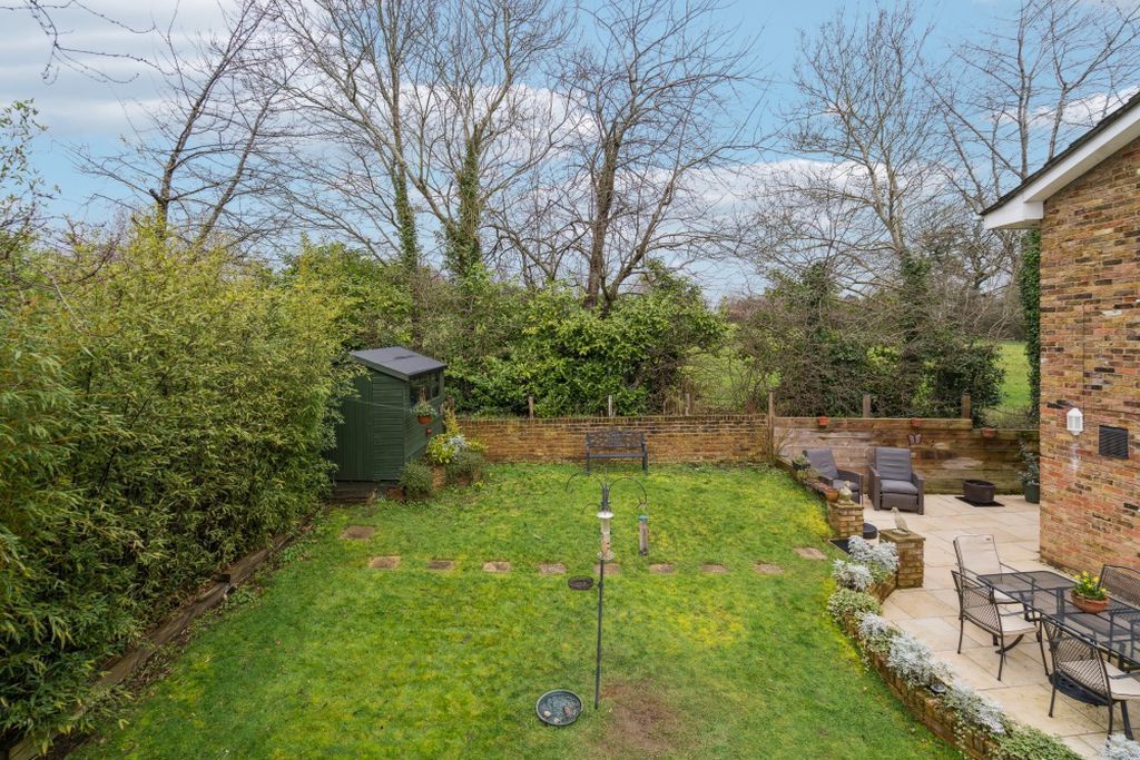 Property photo 3 of 16 Photo 3