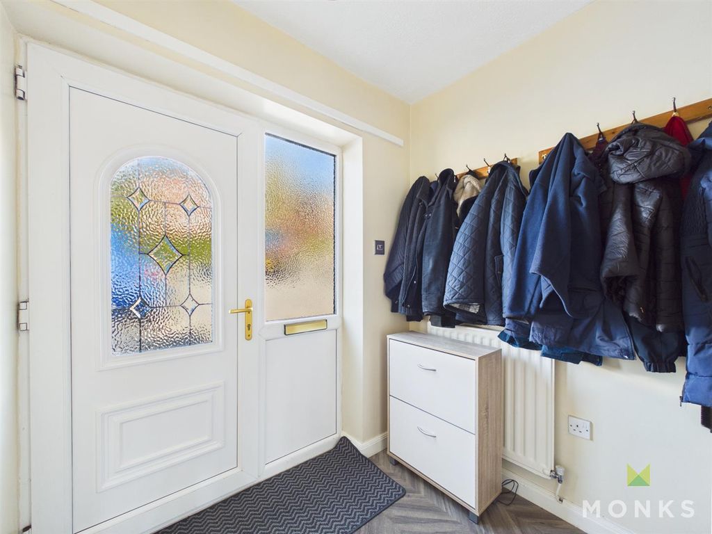 Property photo 3 of 16 1E24467938Eb46Cabe0c009dc46E8Cfc_100_Cam01420G0-Pr