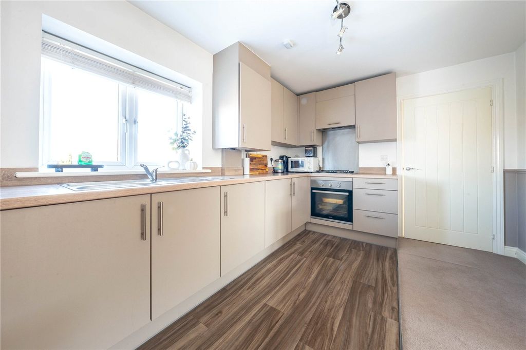 Property photo 3 of 13 Picture No. 09