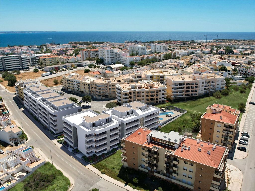 Property photo 2 of 11 Picture No. 02