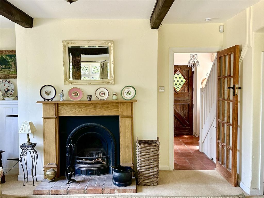 Property photo 2 of 29