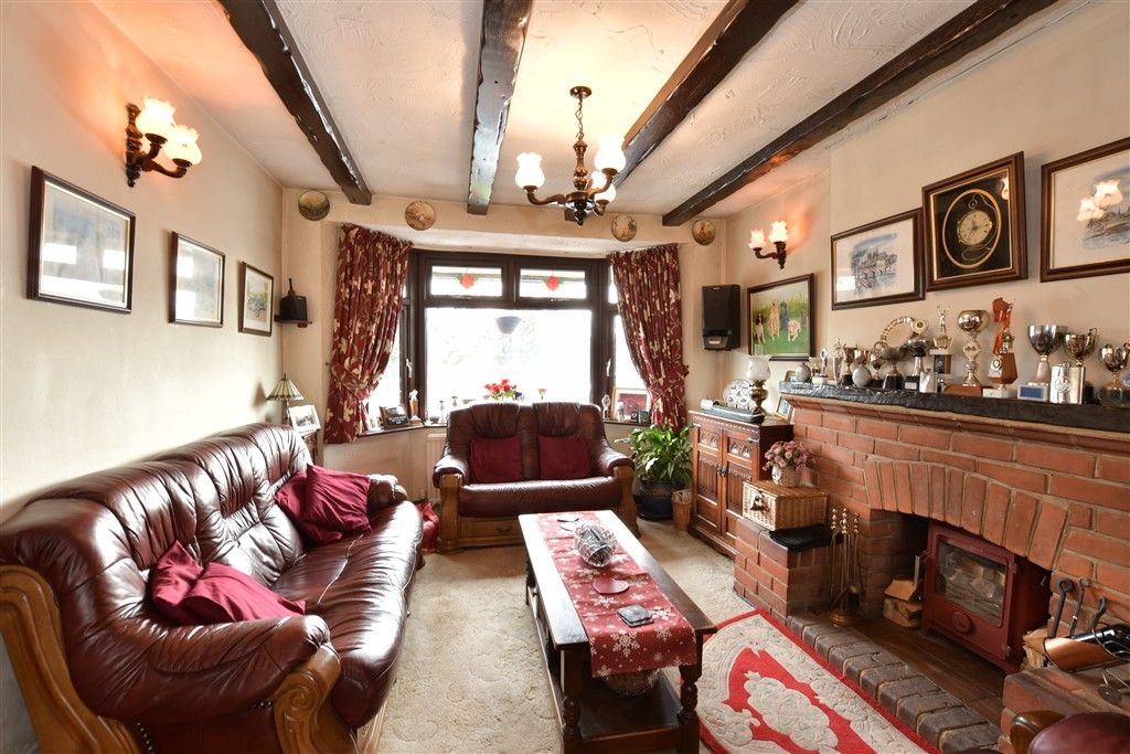 Property photo 3 of 19 Lounge/Dining Room