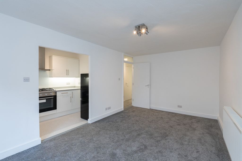 Property photo 3 of 10 Dsc03382