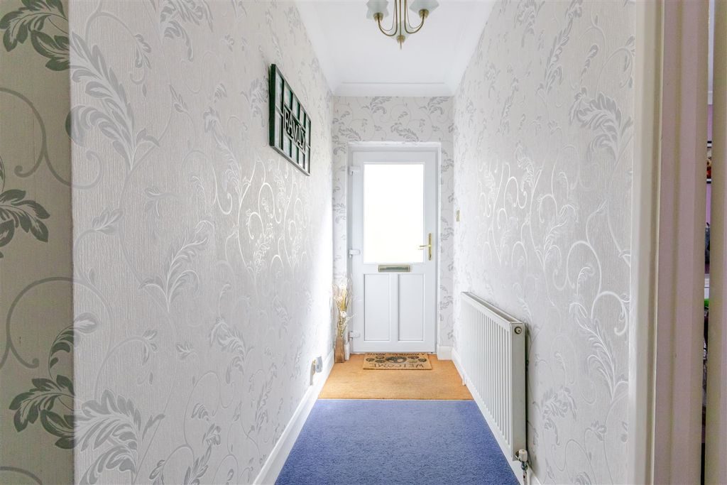 Property photo 2 of 26 Hall