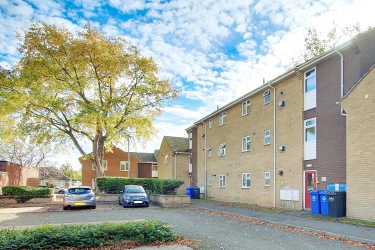 Property photo 1 of 8