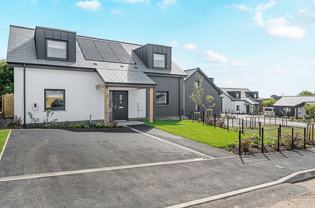Property photo 1 of 37 1469377-23-6A26A6...