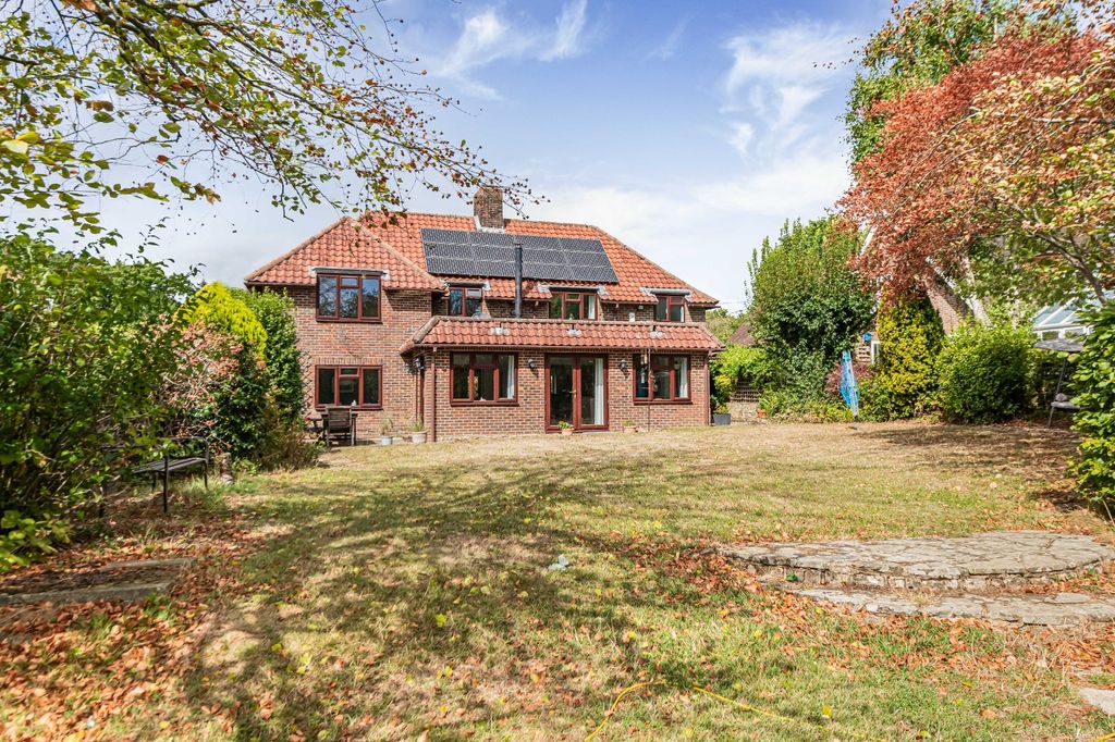 Property photo 1 of 28 Veryan