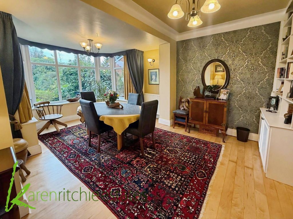 Property photo 3 of 32