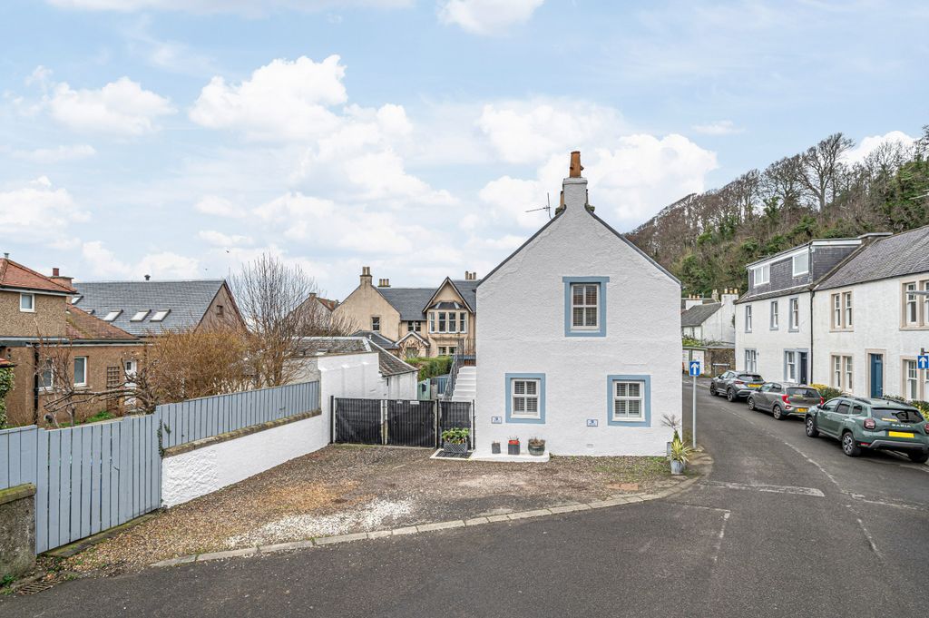 Property photo 1 of 27 Primary Property Image