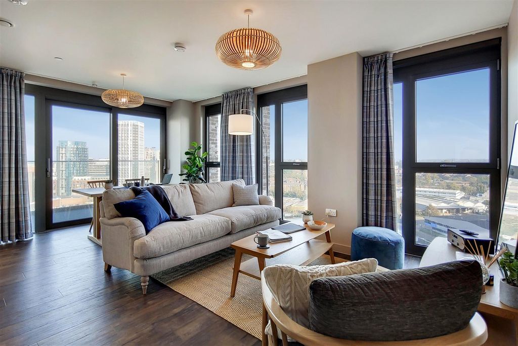 Property photo 1 of 17 1.Jpg