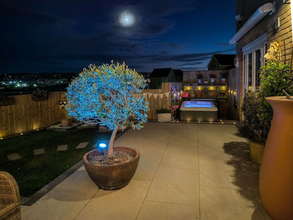 Property photo 3 of 41 Garden At Night