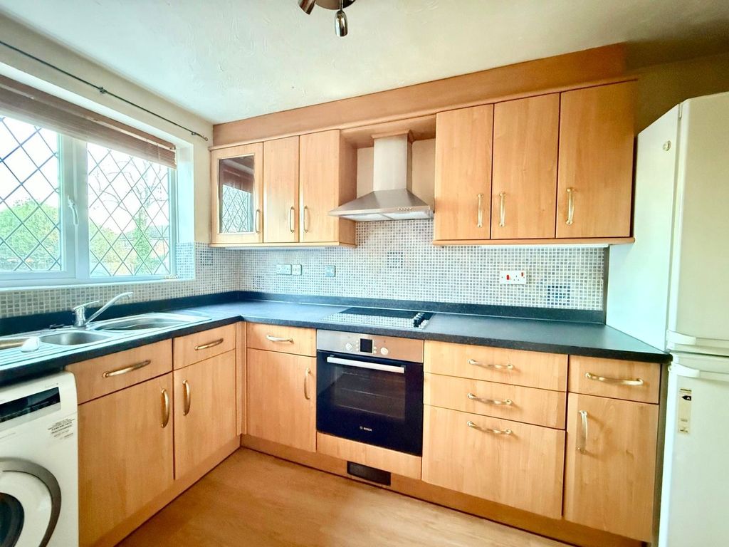 Property photo 2 of 10 Picture No. 19