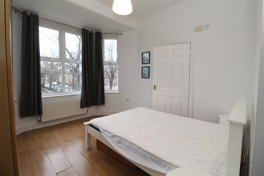 Property photo 3 of 14 Img_2893.Jpg