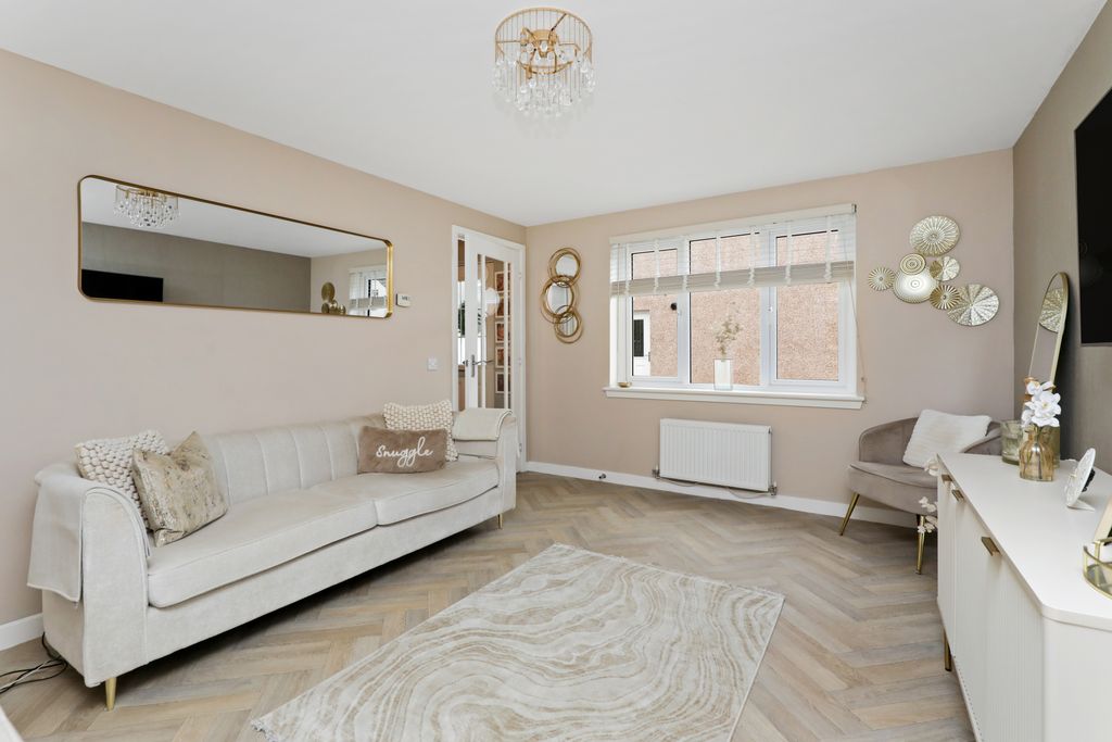 Property photo 2 of 30 Property Image 3