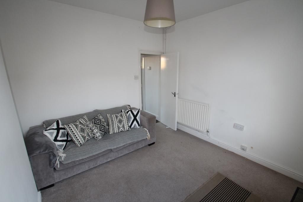 Property photo 2 of 7 Lounge