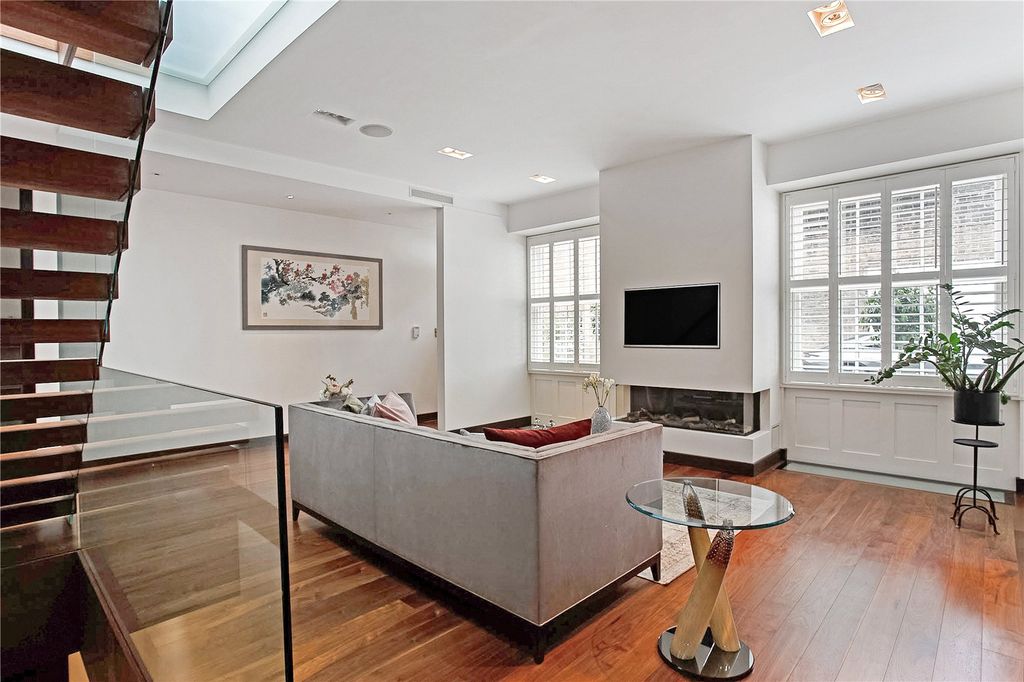 Property photo 3 of 18 Picture No. 28