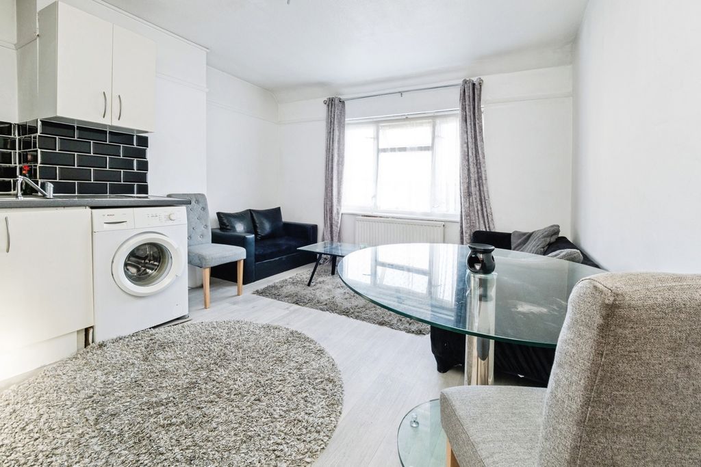 Property photo 2 of 21 Pbox-Img.Jpg