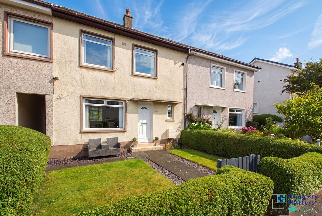 Property photo 1 of 16 2 Bedroom Terraced For Sale