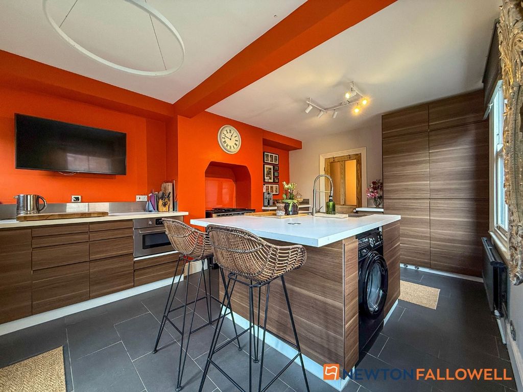 Property photo 2 of 24 Breakfast Kitchen 1
