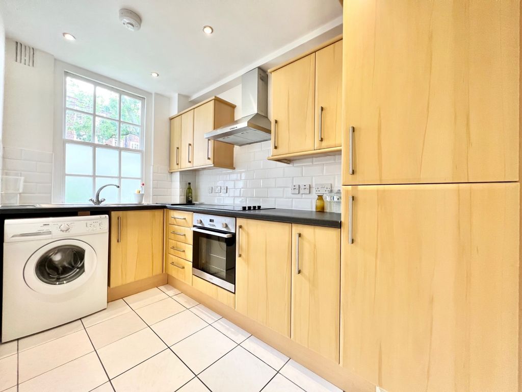 Property photo 2 of 17 Gallery