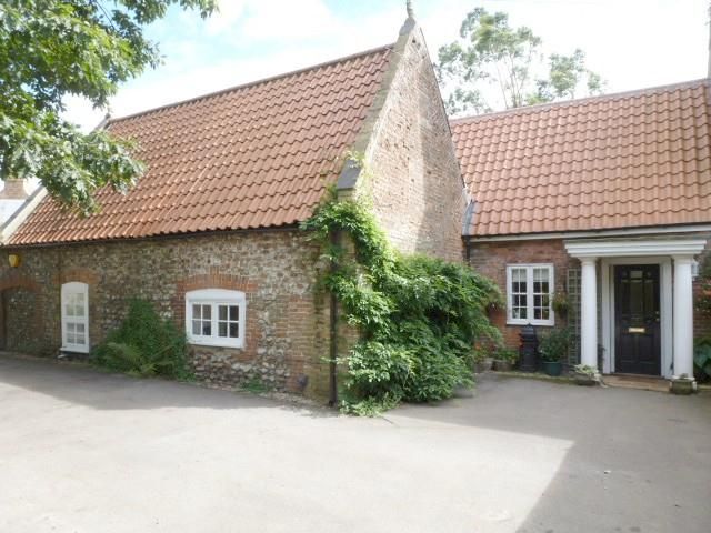 Property photo 1 of 11 Front