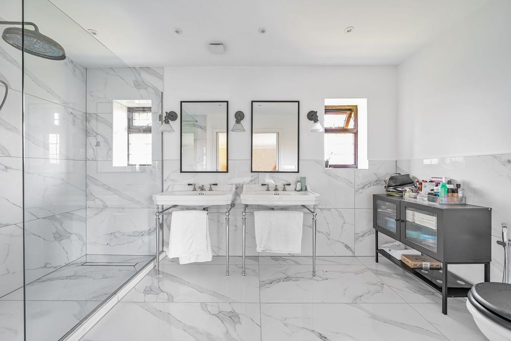 Additional image 18 of 7 bed detached house for saleRanmore Avenue, Shirley, Croydon CR0