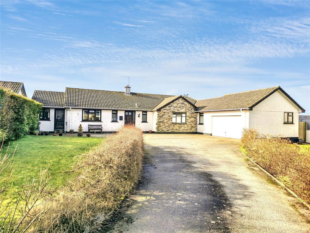 Property photo 1 of 21 Picture No. 03