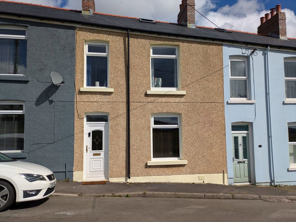 Property photo 2 of 23