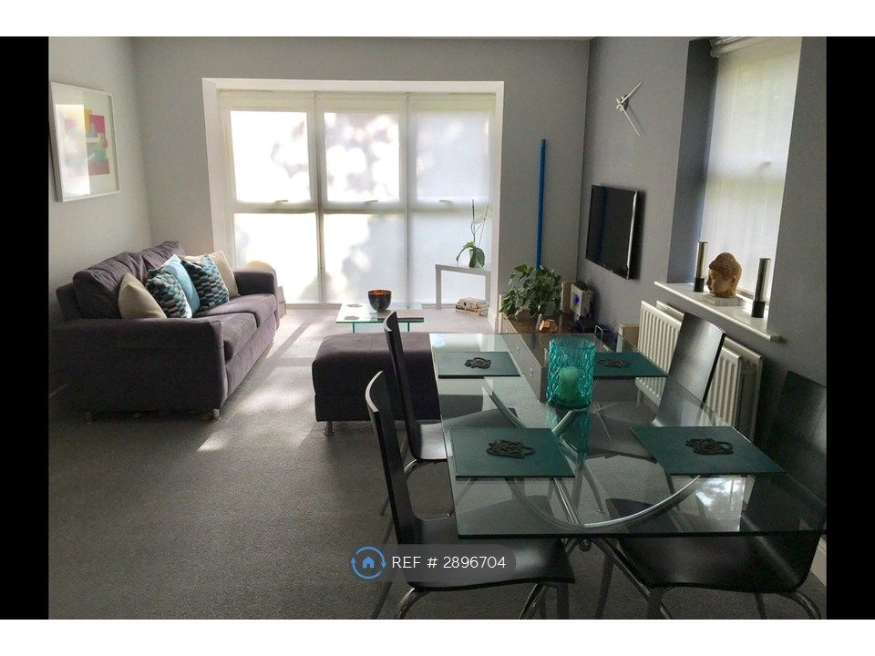 Property photo 2 of 13 Lounge/Diner