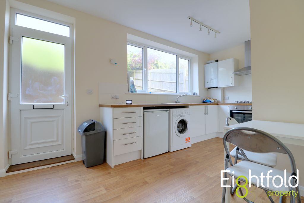 Property photo 1 of 8 Image