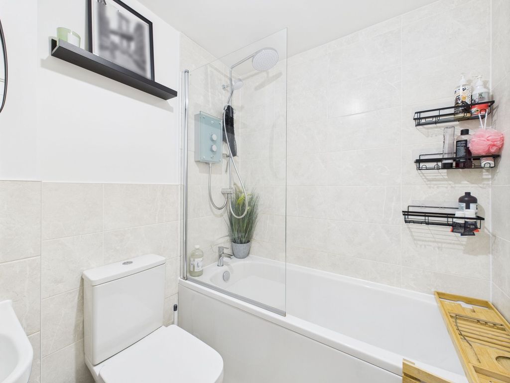 Additional image 16 of 3 bed terraced house to rentClay Green, Towcester NN12