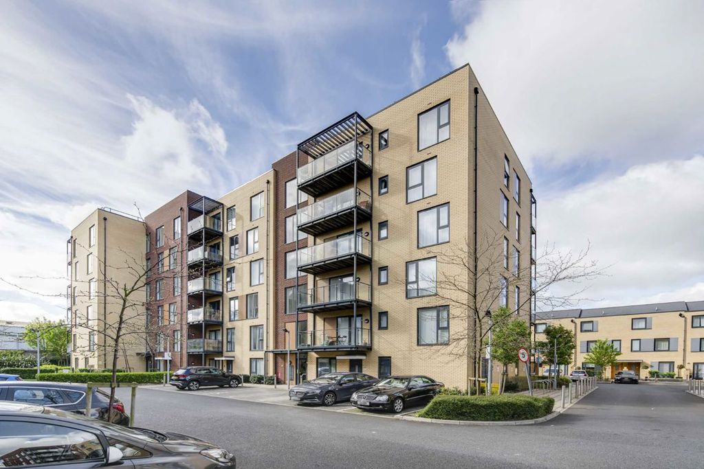 Property photo 1 of 6