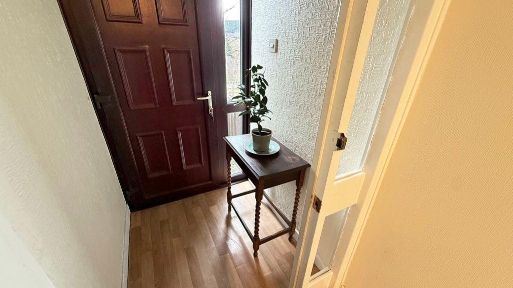 Property photo 3 of 26