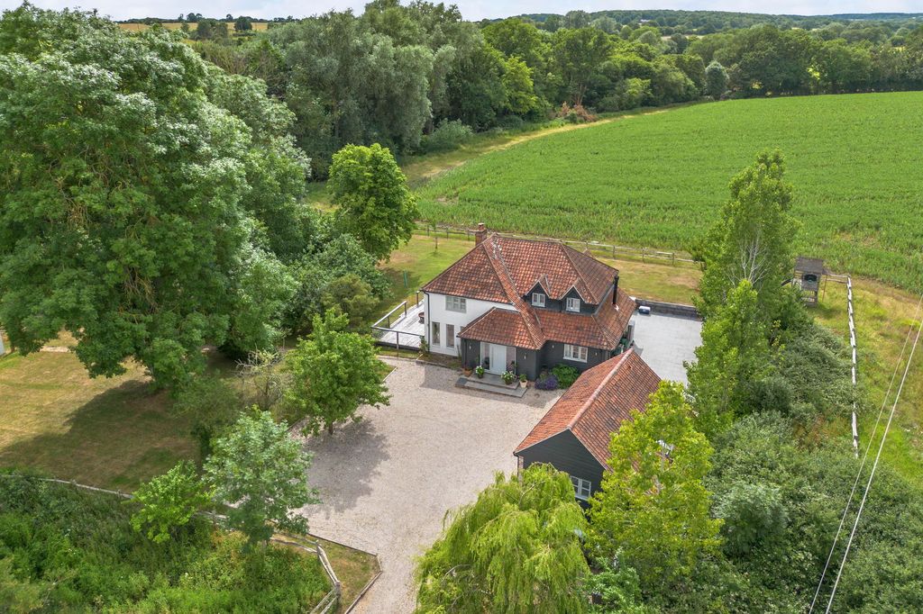 Property photo 1 of 54