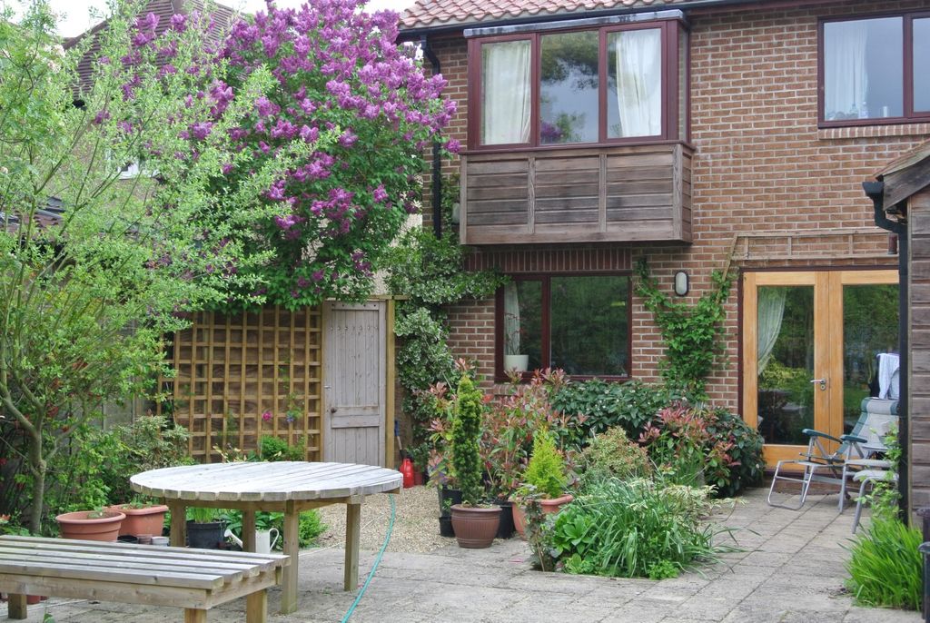 Property photo 3 of 4