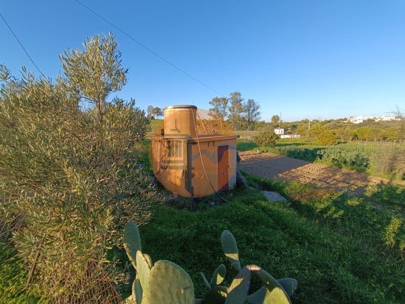 Property photo 3 of 27
