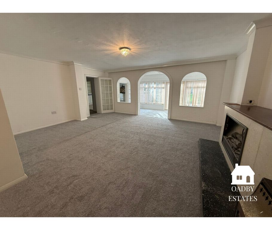 Property photo 2 of 15 Photo 3