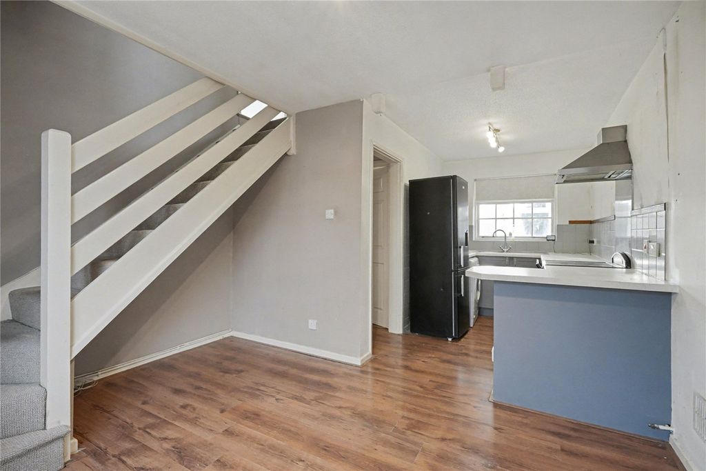 Property photo 2 of 12 Picture No. 03