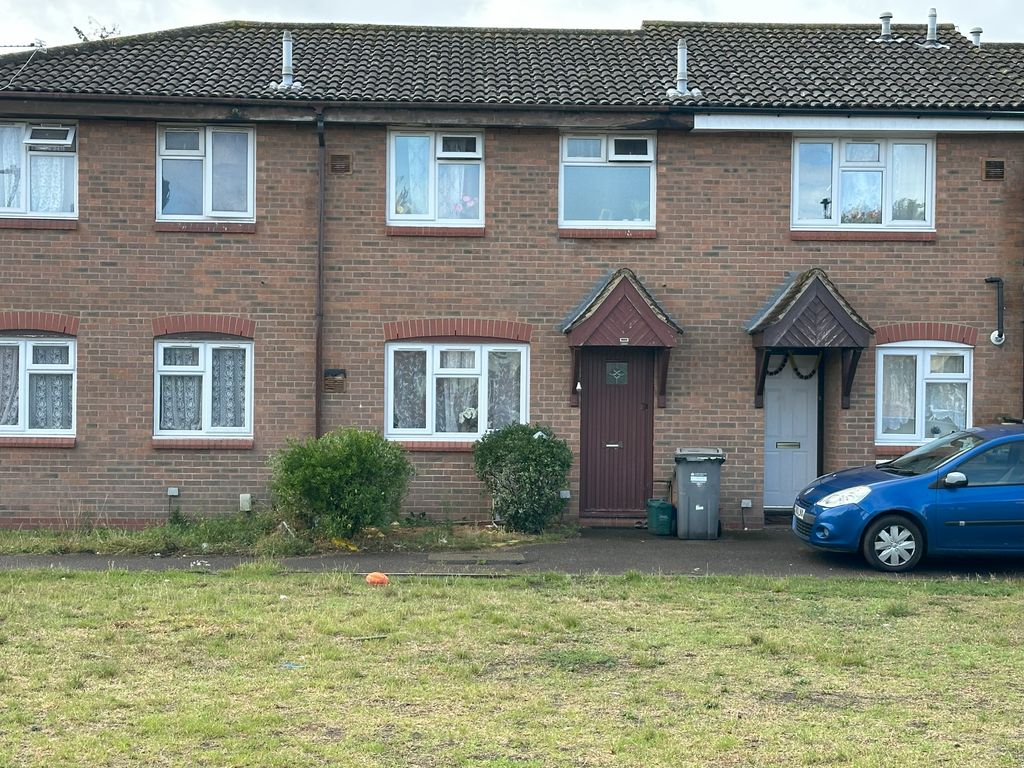 Property photo 1 of 9